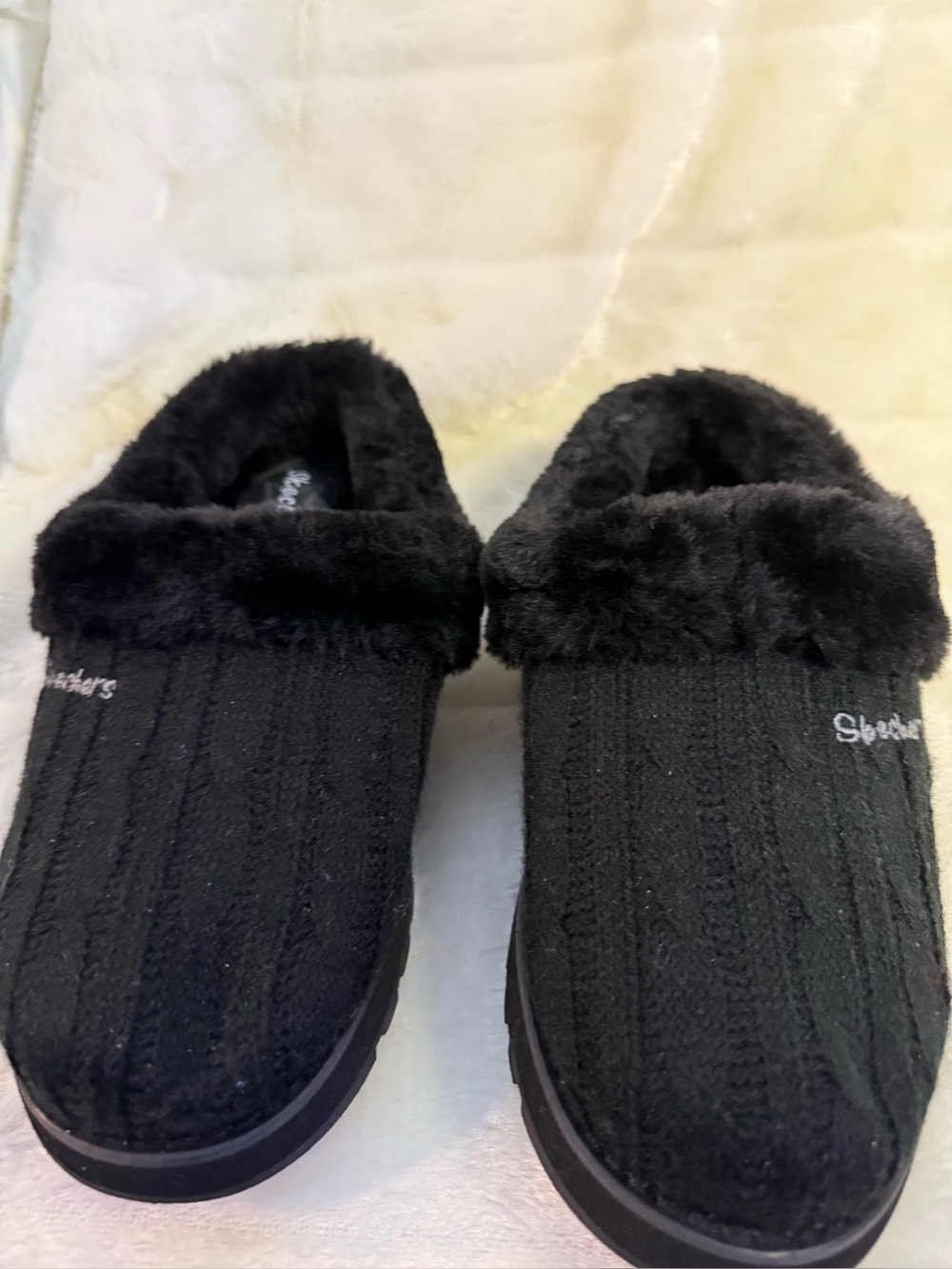 BOBS from Skechers memory foam Women Keepsakes Ice Angel Slippers 7.5 31204/BBK
